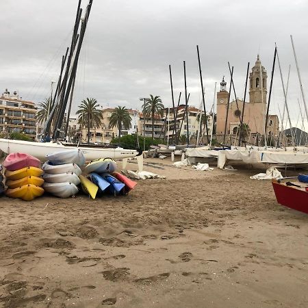Love Sitges & Beach Εξωτερικό φωτογραφία