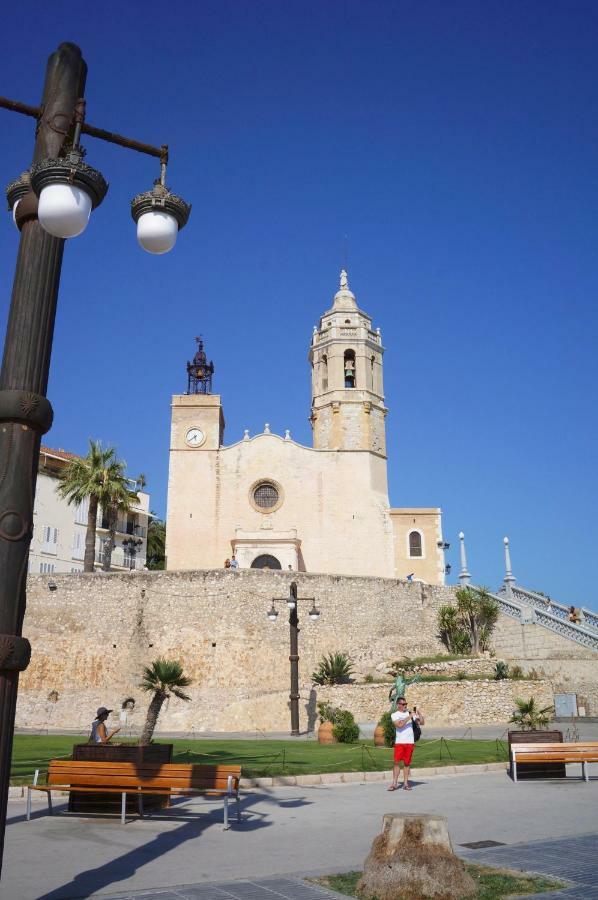 Love Sitges & Beach Εξωτερικό φωτογραφία